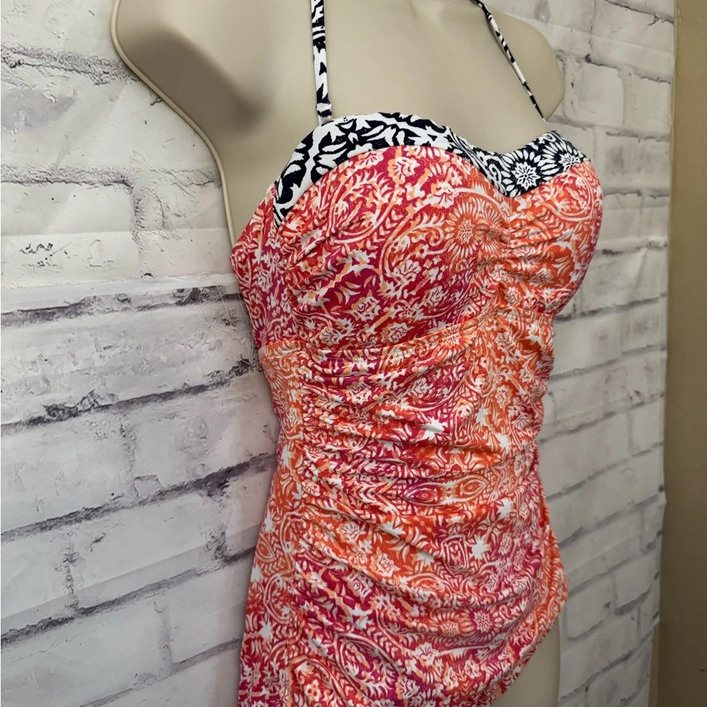 Tommy Bahama Sz 8 Shirred Bandeau Coral One‎ Piece Swimsuit Slimming Resortwear